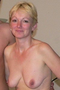 Queenie - Mature.nl
