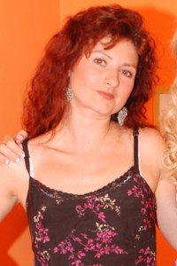 Vicky H. - Mature.nl