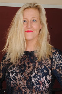Lucy S. (EU) - Mature.nl