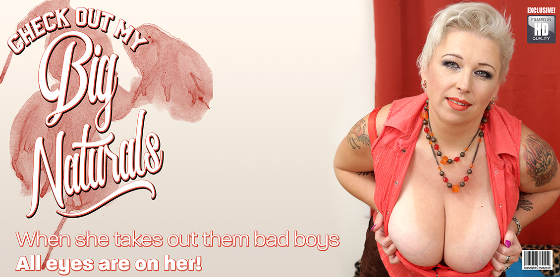 Big Tits Mature Lady.