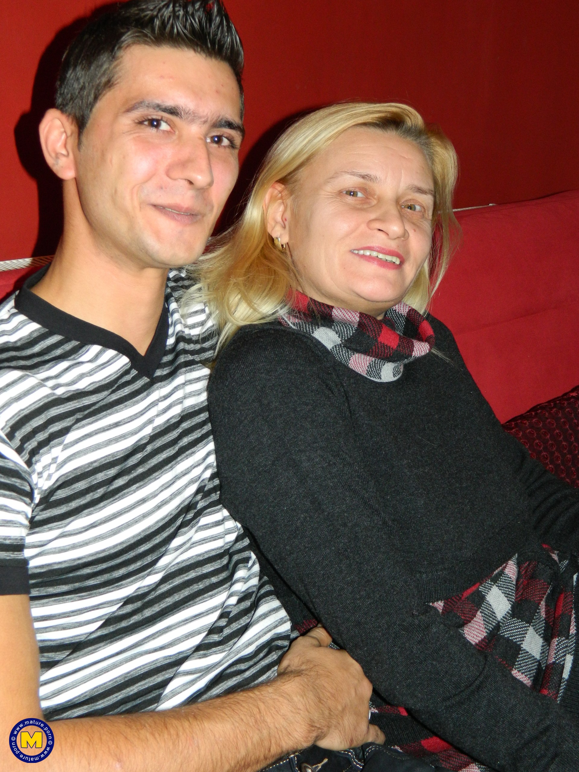 Blonde Lady Gets Fucked By Her Toyboy