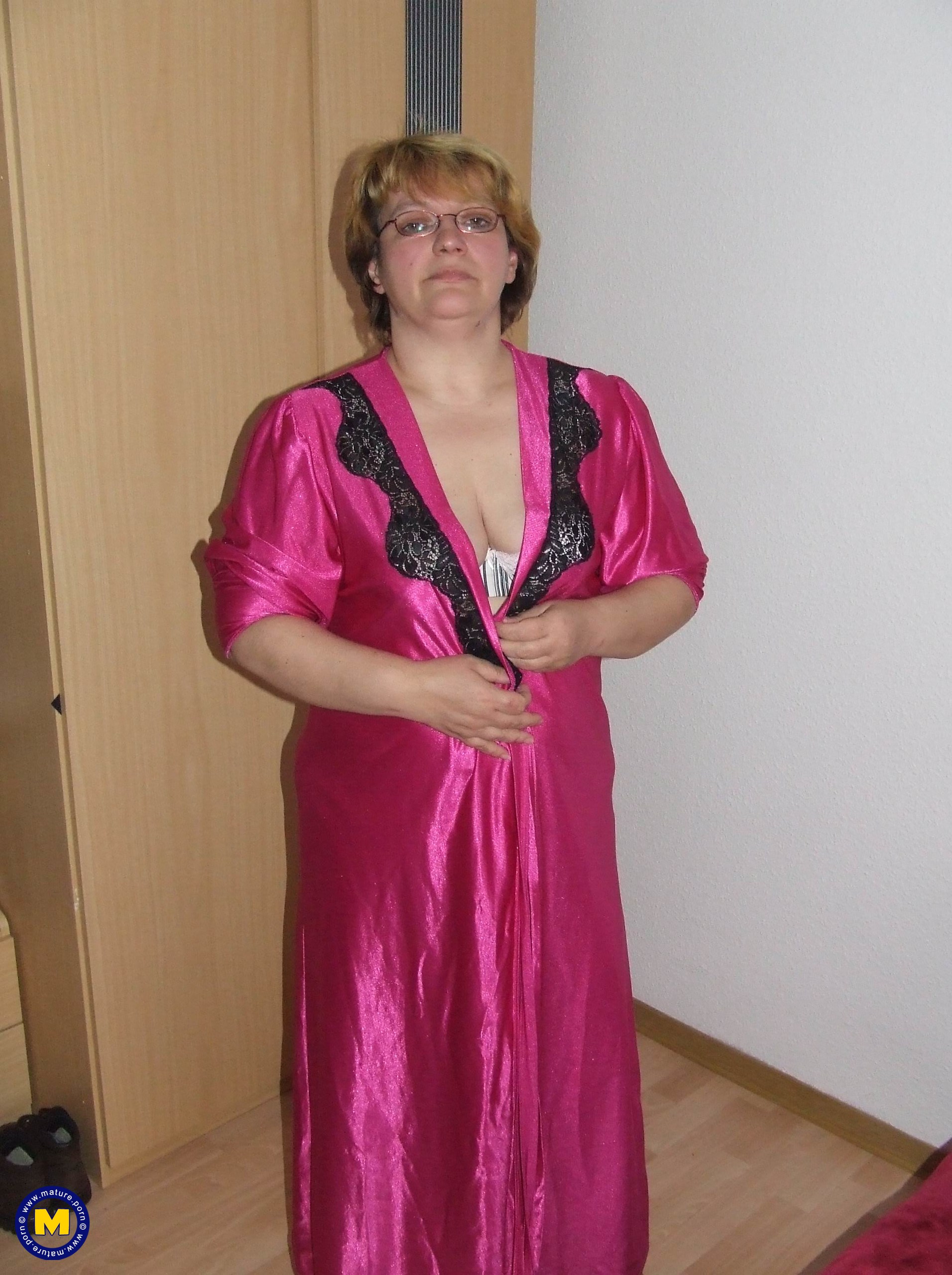 Mature Sophie Wants to Fuck