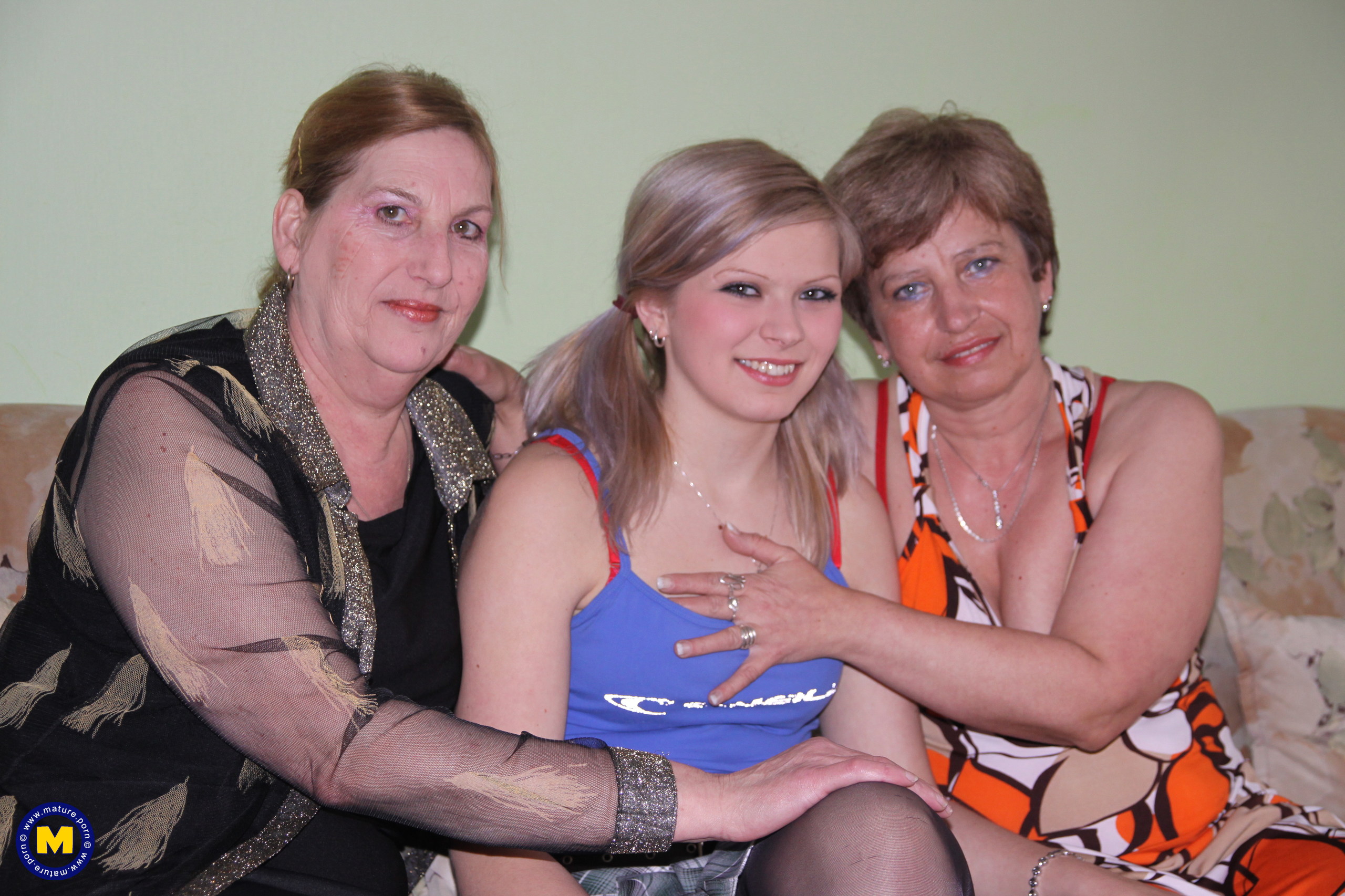 Two Mature Lesbian Seducing a Hot Young Girl
