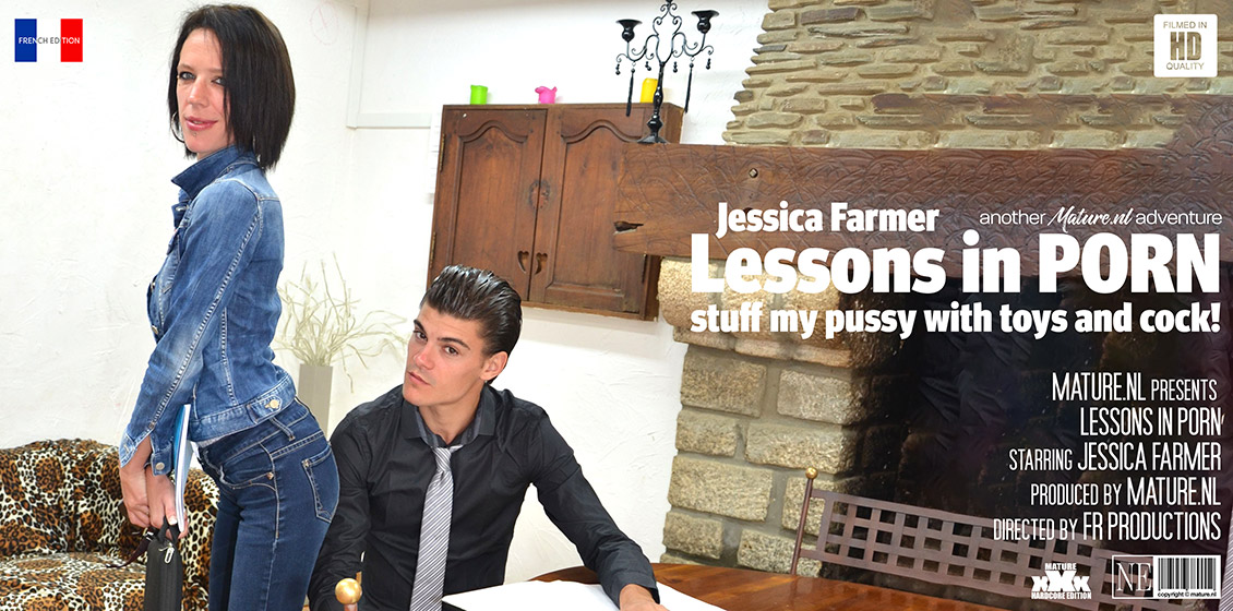 Analsex, Selffisting Fucking, Sucking and Stuffing Her Pussy with Toys Is What This Mom Craves!